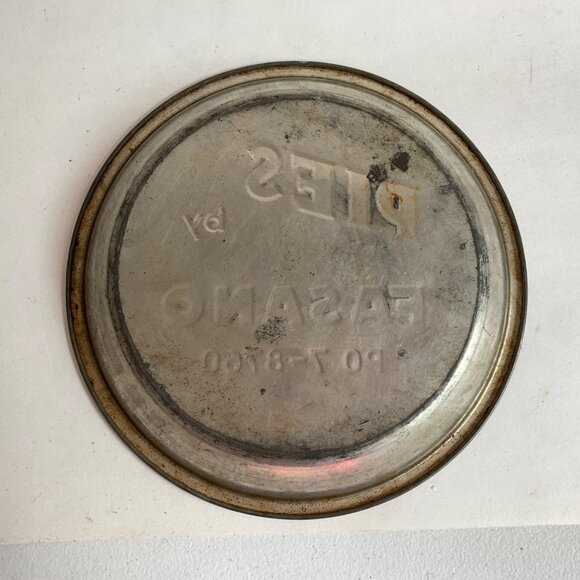 Pies by Fasano PO 7-8760 Vintage Metal Pie Plate - Picture 3 of 5